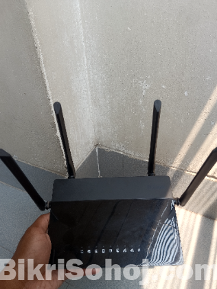 Dlink 841 Dual Band -1200MBPS